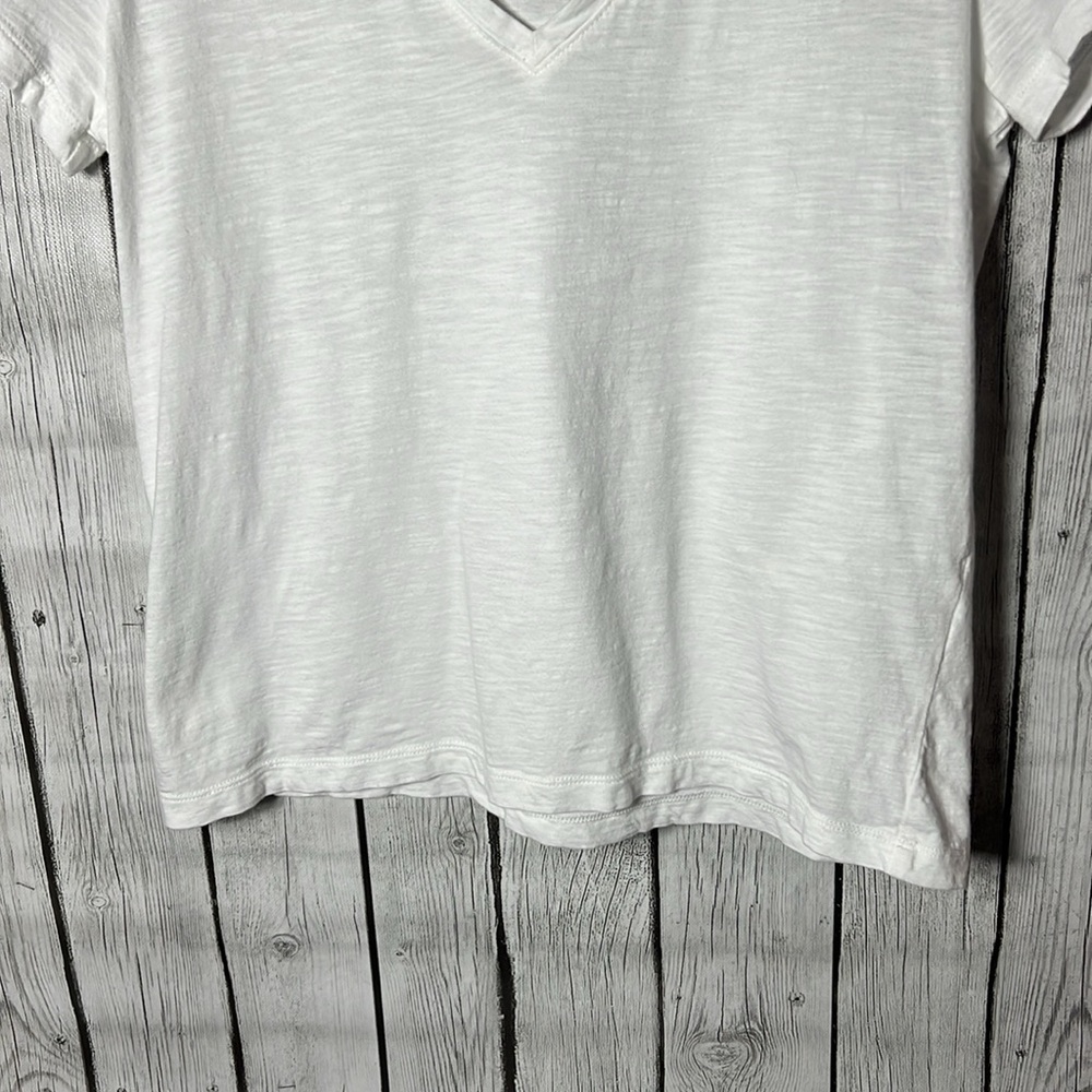 Madewell White Basic Tee Size Medium - image 4